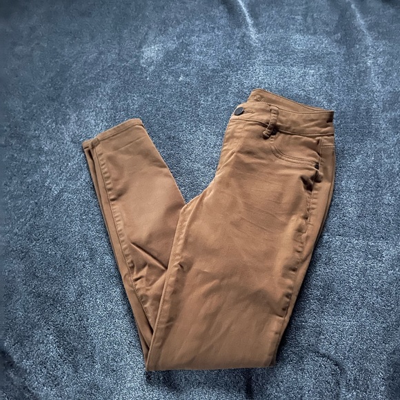 Colored Skinny Pants - Picture 6 of 6